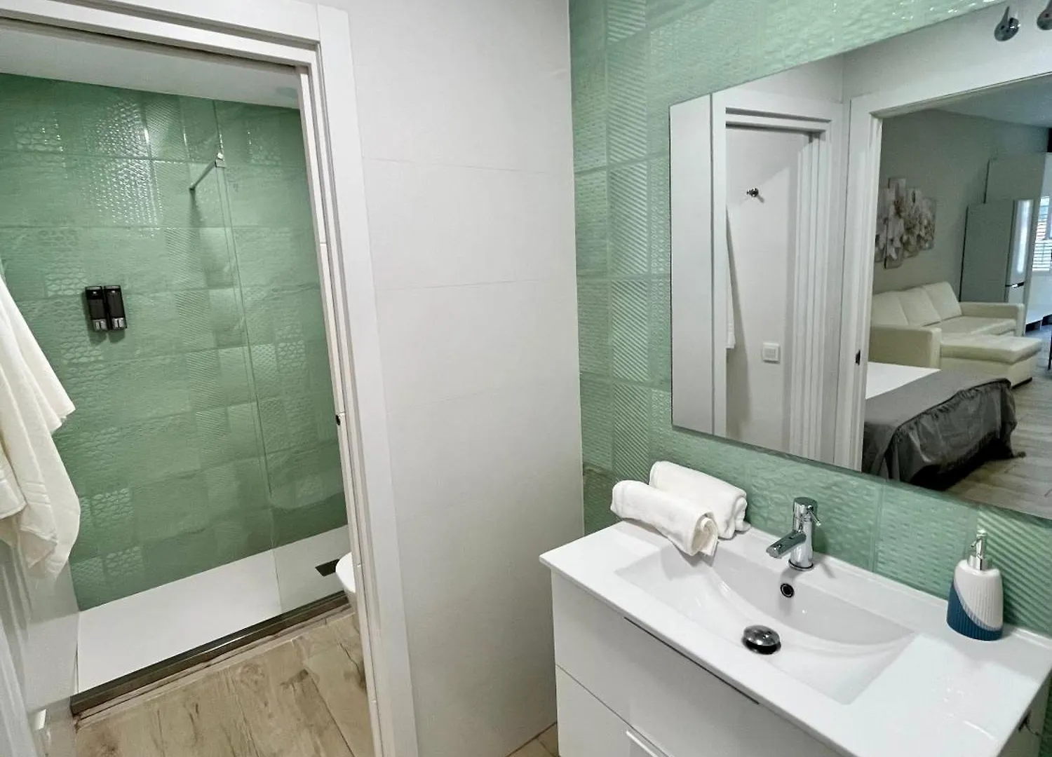 Mezquitasuitesgp Córdova Apartamento